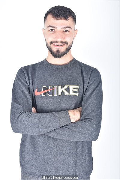Erkek Oyuncular Adayımız Hüseyin