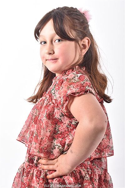 Çocuk Oyuncular Adayımız Elifnaz