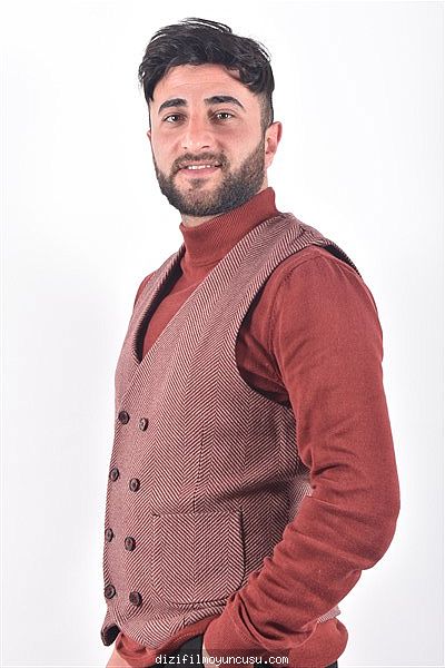 Erkek Oyuncular Adayımız Halil