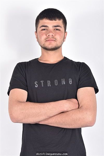 Erkek Oyuncular Adayımız Mahmut