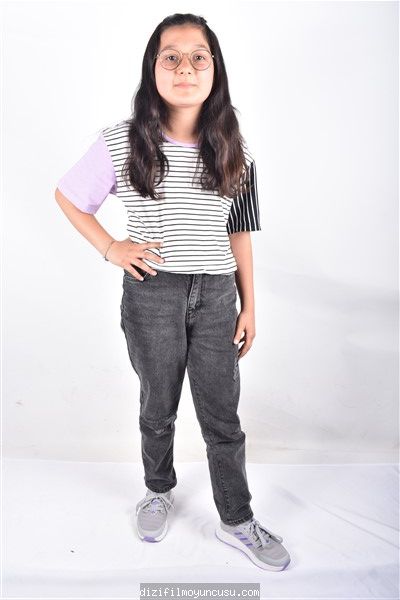 İzmir Cast Ajans Gülay 86468
