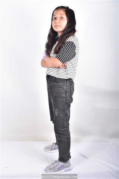 İzmir Cast Ajans Gülay 86470