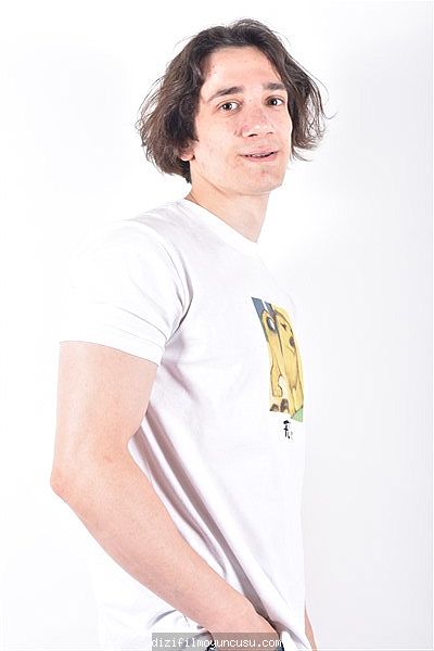Erkek Oyuncular Adayımız Orhan