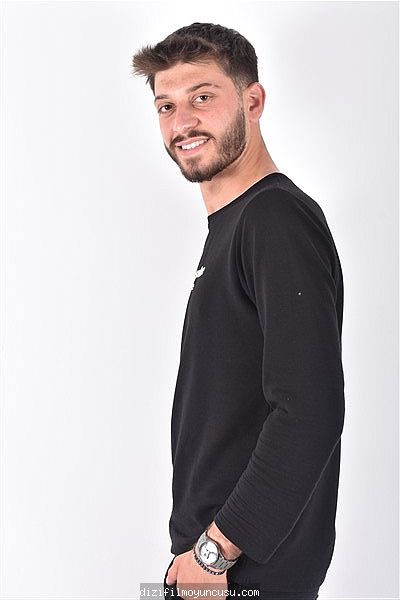 Erkek Oyuncular Adayımız Özcan