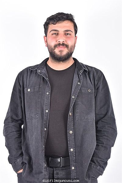 Erkek Oyuncular Adayımız Rüzgar
