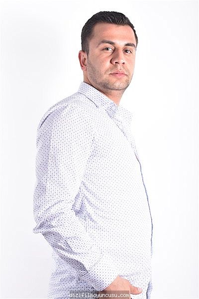 Erkek Oyuncular Adayımız Mustafa
