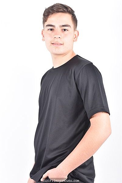 Erkek Oyuncular Adayımız Onur