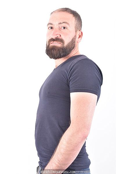 Erkek Oyuncular Adayımız Mehmet