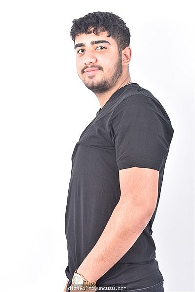 Erkek Oyuncular Adayımız Mehmet