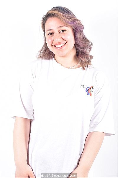 Kadın Oyuncular Adayımız Meryem