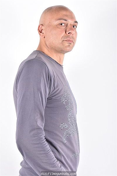 Erkek Oyuncular Adayımız Selim