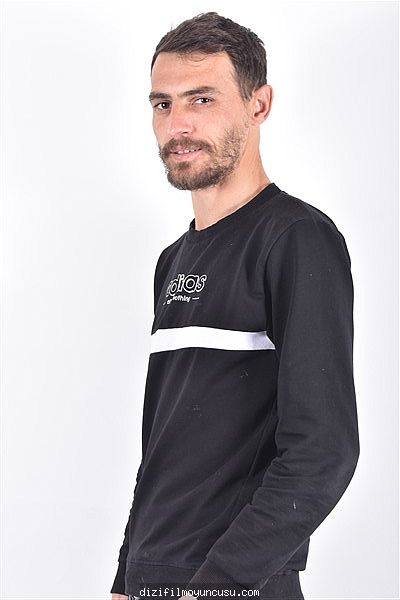 Erkek Oyuncular Adayımız Mehmet