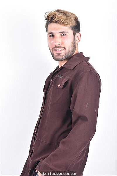 Erkek Oyuncular Adayımız Şahin