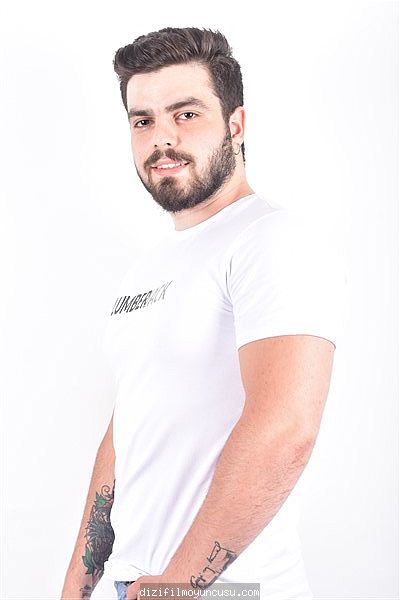 Erkek Oyuncular Adayımız Umut
