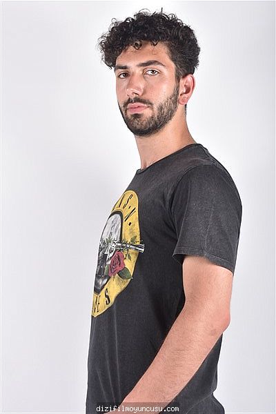 Erkek Oyuncular Adayımız Mehmet