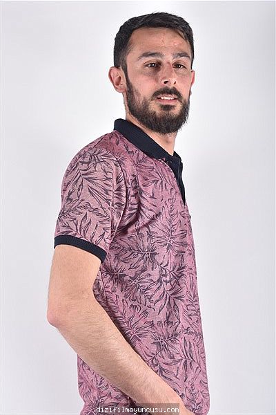 Erkek Oyuncular Adayımız Mehmet