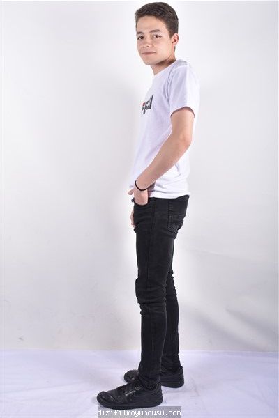 İzmir Cast Ajans Mert 88010