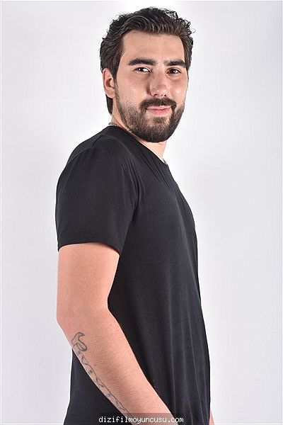 Erkek Oyuncular Adayımız Mert