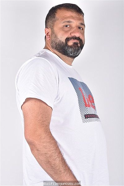 Erkek Oyuncular Adayımız Yücel