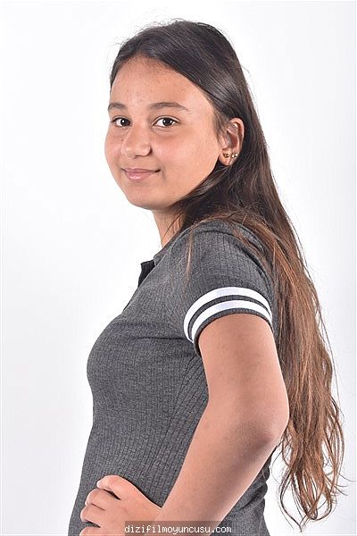 Çocuk Oyuncular Adayımız Asel