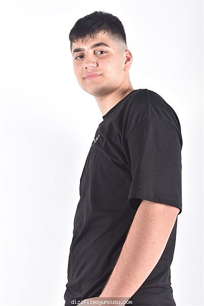 Erkek Oyuncular Adayımız Bünyamin