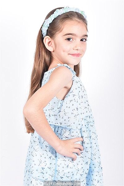 Çocuk Oyuncular Adayımız Lara