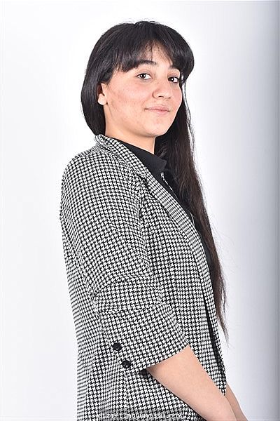 Kadın Oyuncular Adayımız Melek