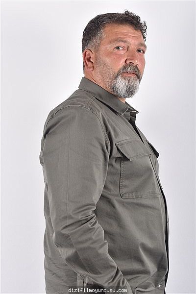 Erkek Oyuncular Adayımız Lokman