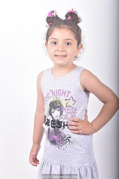 Çocuk Oyuncular Adayımız Derin