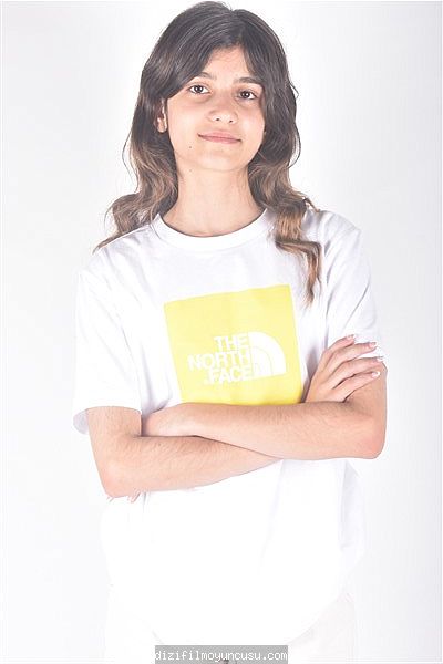 Kadın Oyuncular Adayımız Nisa