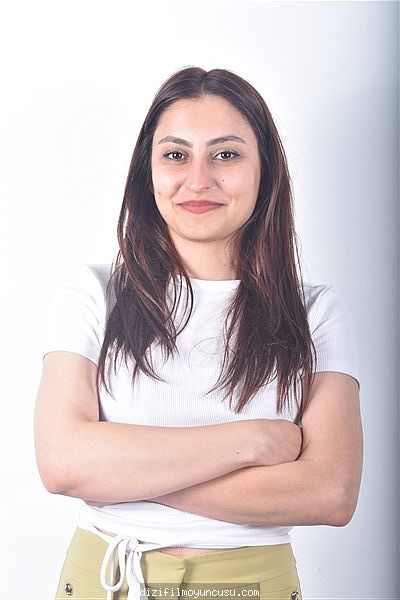 Kadın Oyuncular Adayımız Sümeyya