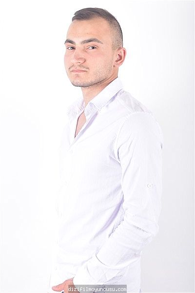 Erkek Oyuncular Adayımız Onur