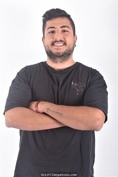 Erkek Oyuncular Adayımız Tolga