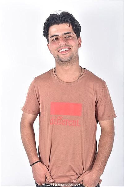 Erkek Oyuncular Adayımız Umut