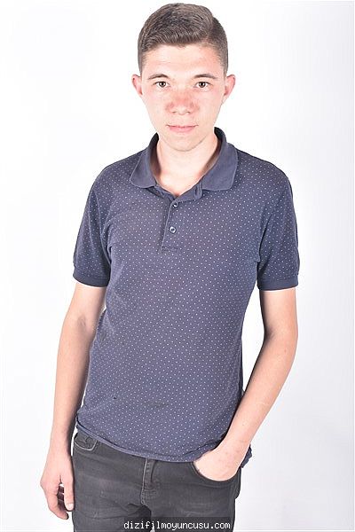 Erkek Oyuncular Adayımız Emre