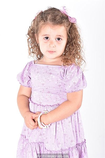 Çocuk Oyuncular Adayımız Bade