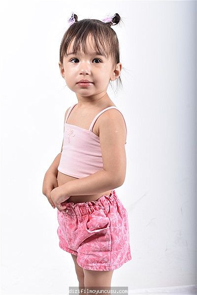 Çocuk Oyuncular Adayımız Melissa