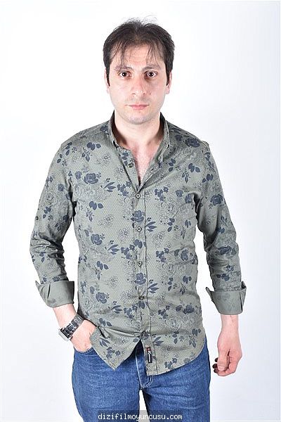 Erkek Oyuncular Adayımız Mustafa