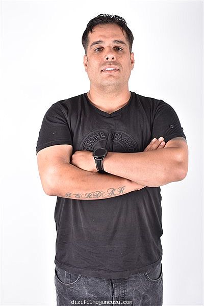 Erkek Oyuncular Adayımız Serdar