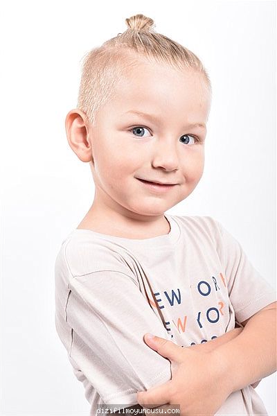 Çocuk Oyuncular Adayımız Mustafa