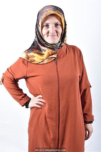 Kadın Oyuncular Adayımız Nevin