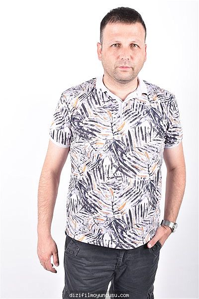 Erkek Oyuncular Adayımız Mustafa