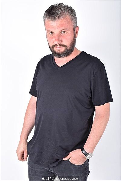 Erkek Oyuncular Adayımız Turgay