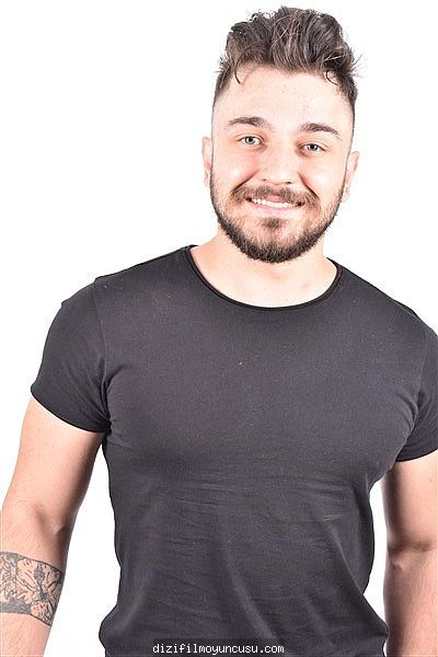 Erkek Oyuncular Adayımız Ali