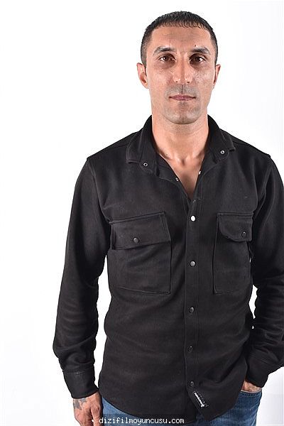 Erkek Oyuncular Adayımız Mehmet