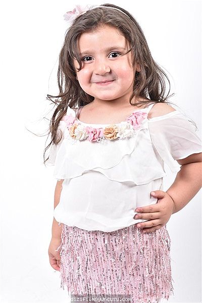 Çocuk Oyuncular Adayımız Ayşegül