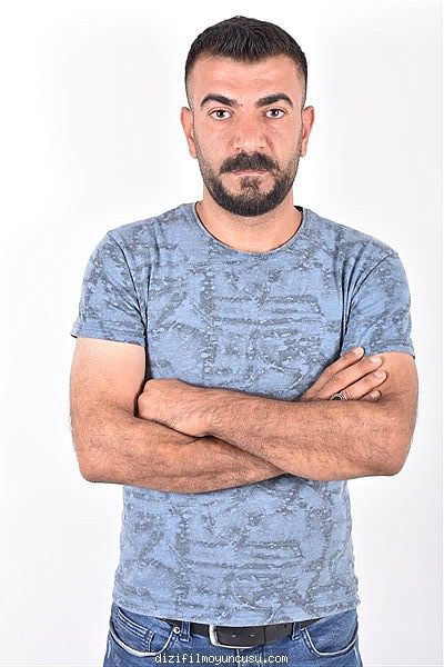 Erkek Oyuncular Adayımız Mahmut