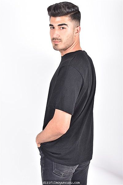 Erkek Oyuncular Adayımız Ramazan