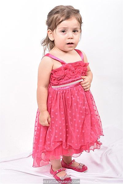 Çocuk Oyuncular Adayımız Zeynep
