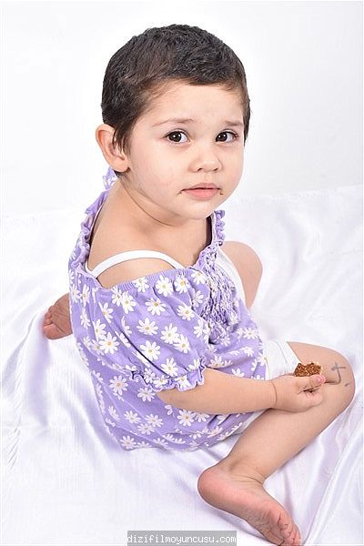 Çocuk Oyuncular Adayımız Hira